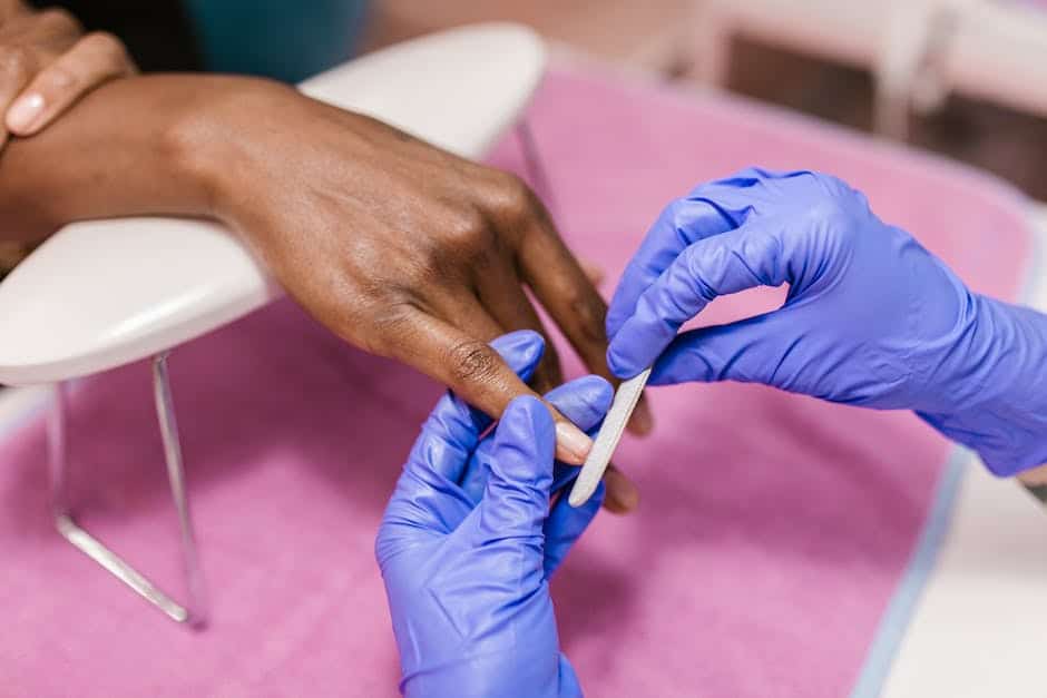 Porównanie narzędzi do pielęgnacji paznokci – od frezarek po irygatory